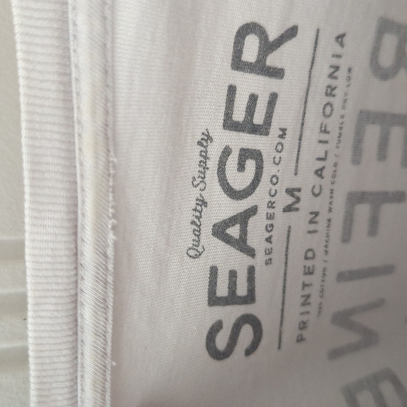 Seager grey tee medium (small for a medium) - Picture 3 of 3